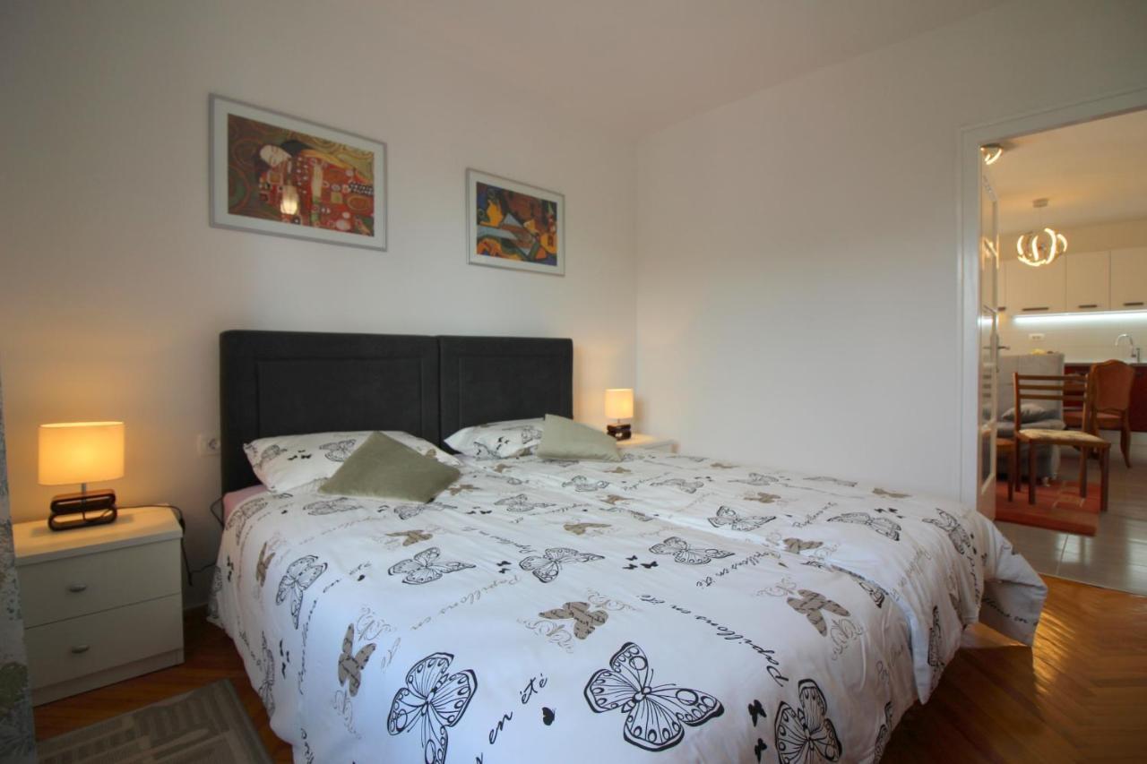 Apartment Agata In City Center بوريتش المظهر الخارجي الصورة